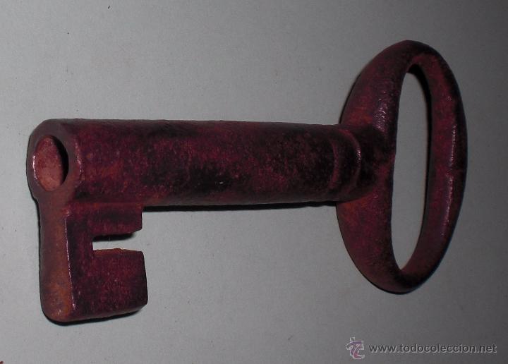 Antig&uuml;edades: Antigua llave de forja zxy - Foto 2