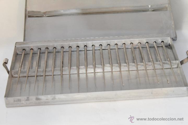 Antig&uuml;edades: juego instrumental de  medicina - Foto 3