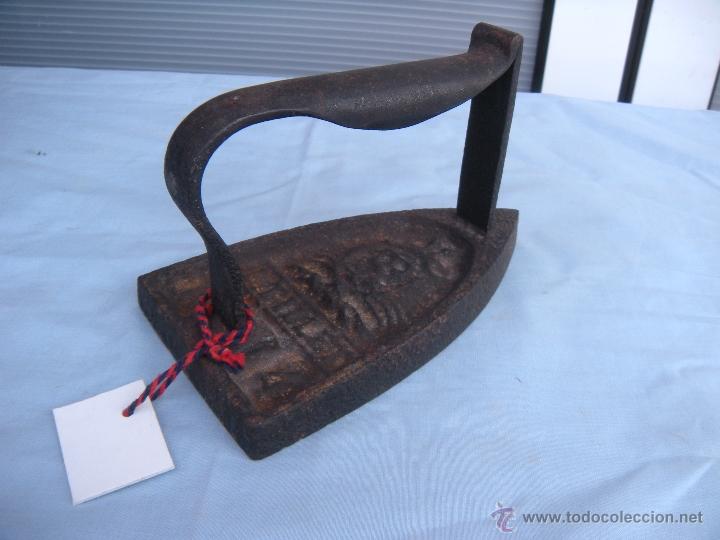 Antig&uuml;edades: ANTIGUA PLANCHA DE HIERRO - Foto 5