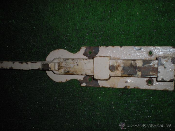 Antig&uuml;edades: Herraje puerta 58x6x3cm - Foto 3
