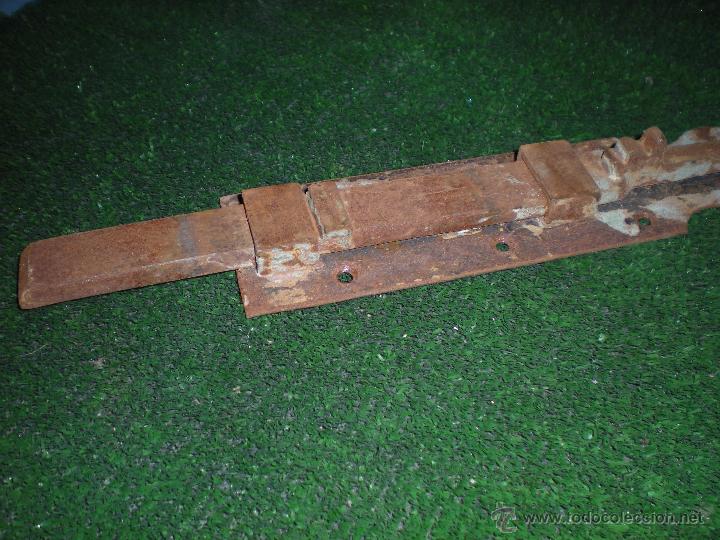Antig&uuml;edades: Herraje puerta 56x6x2cm - Foto 4
