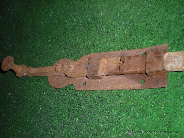 Antig&uuml;edades: Herraje puerta 28x5x2cm - Foto 1