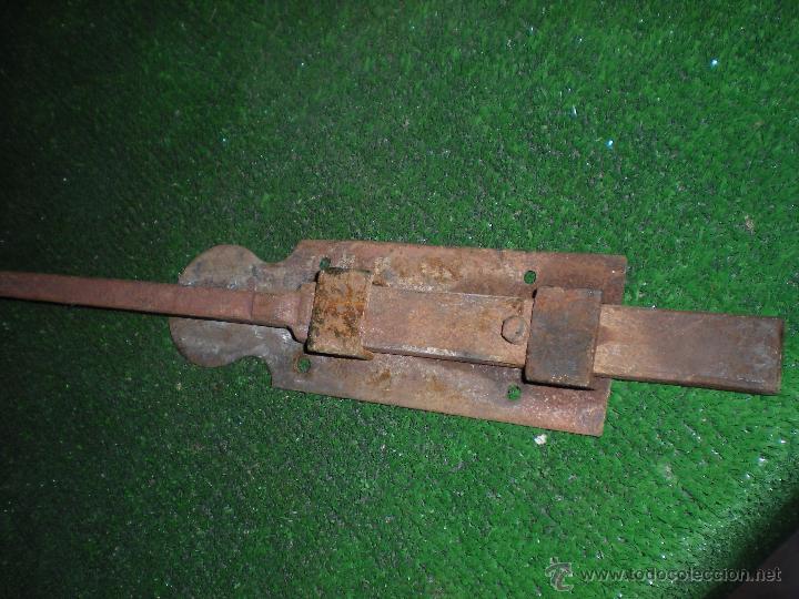 Antig&uuml;edades: Herraje puerta 50x6x2cm - Foto 1