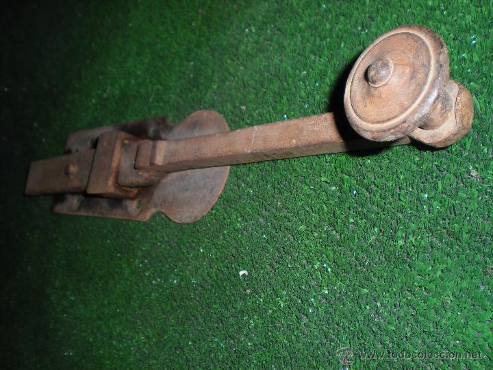 Antig&uuml;edades: Herraje puerta 41x6x2cm - Foto 3