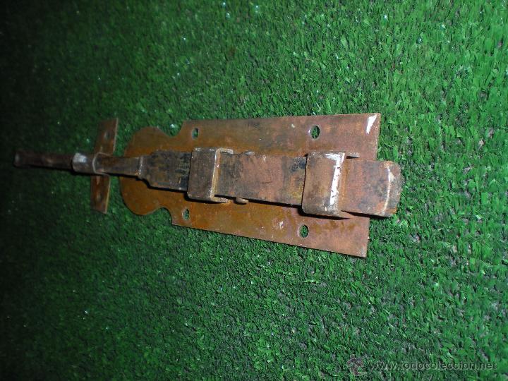 Antig&uuml;edades: Herraje puerta 30x5x2cm - Foto 4