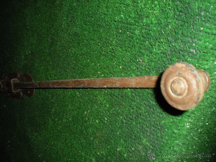 Antig&uuml;edades: Herraje puerta 60x6x2cm - Foto 3