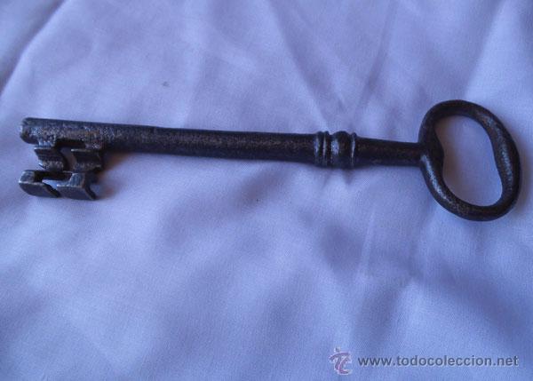 Antig&uuml;edades: LLAVE MUY ANTIGUA Y RARA , 22CM - Foto 1