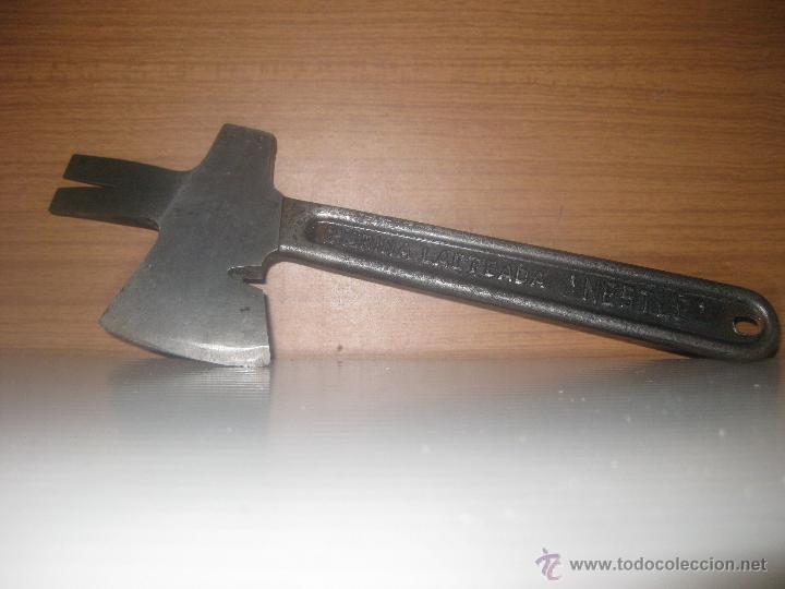 Antig&uuml;edades: Herramienta multiusos. ALMAVAR-Bilbao- LA LECHERA - Foto 2