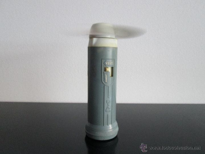 Antig&uuml;edades: VENTILADOR DE MANO CON LUZ  RIAM FUNCIONANDO - Foto 1