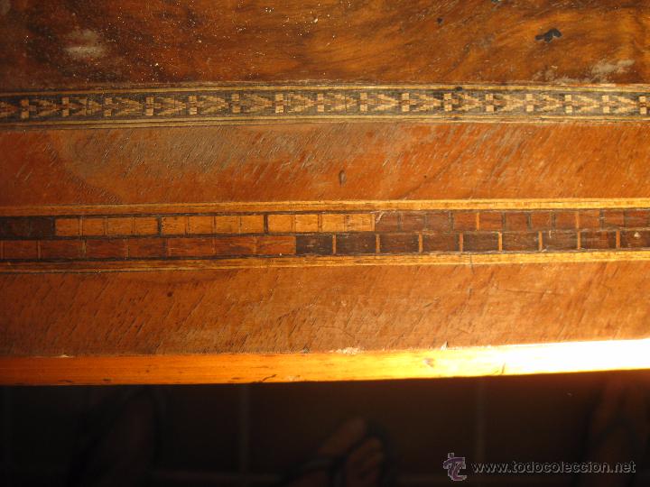 Antig&uuml;edades: M&aacute;quina de coser pieza &uacute;nica - Foto 9