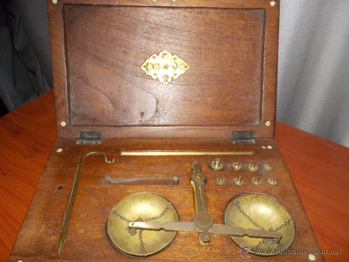 Antig&uuml;edades: balanza - Foto 2