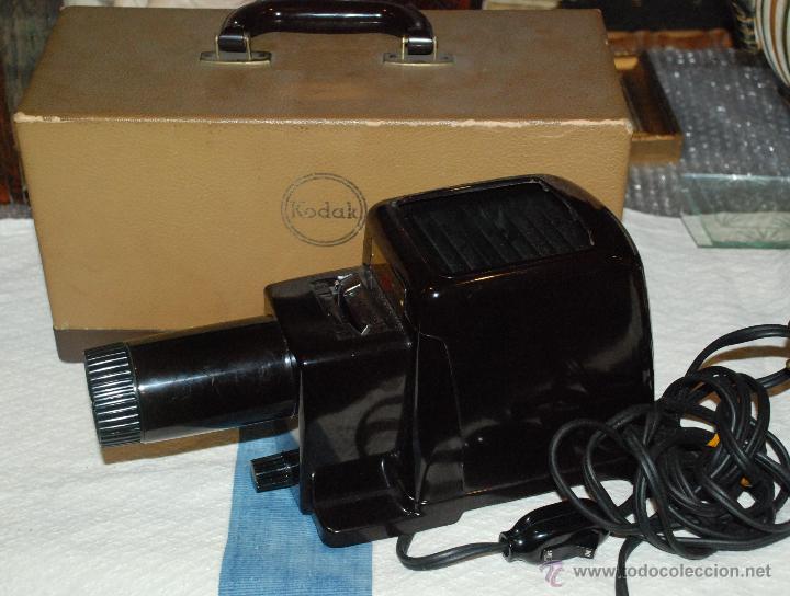 Antig&uuml;edades: ANTIGUO PROYECTOR DE DIAPOSITIVAS KODAK - Foto 2