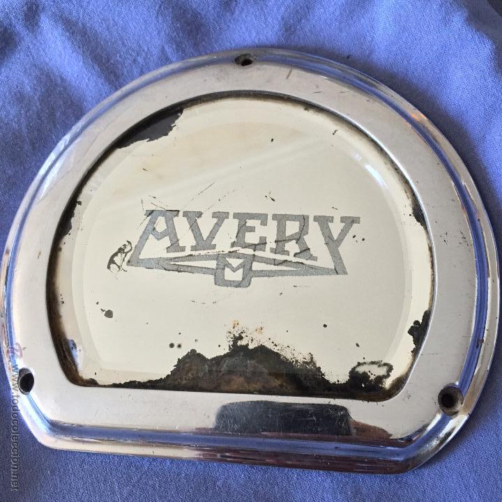 Antig&uuml;edades: LOGOTIPO DE ANTIGUA BASCULA AVERY CROMADO Y ESPEJO - Foto 1