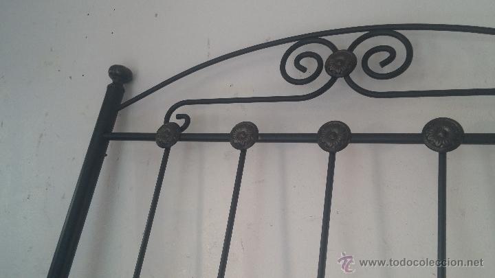 Antig&uuml;edades: Cabecero de forja para cama individual - Foto 2