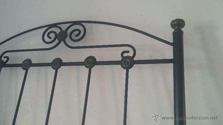 Antig&uuml;edades: Cabecero de forja para cama individual - Foto 3