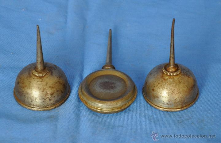 Antig&uuml;edades: Aceiteras o engrasadores de m&aacute;quinas de coser. - Foto 2