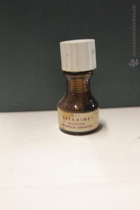 Antig&uuml;edades: Antiguo bote, medicamento, betadine - Foto 1