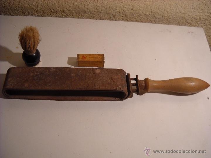 Antig&uuml;edades: Bonito lote de barbero - Foto 1