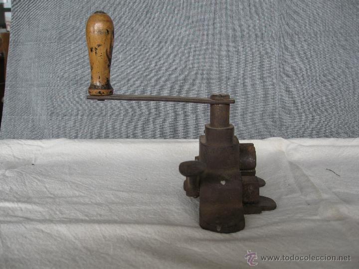 Antig&uuml;edades: Tensor para flejes marca Vulc&aacute;n - Foto 4