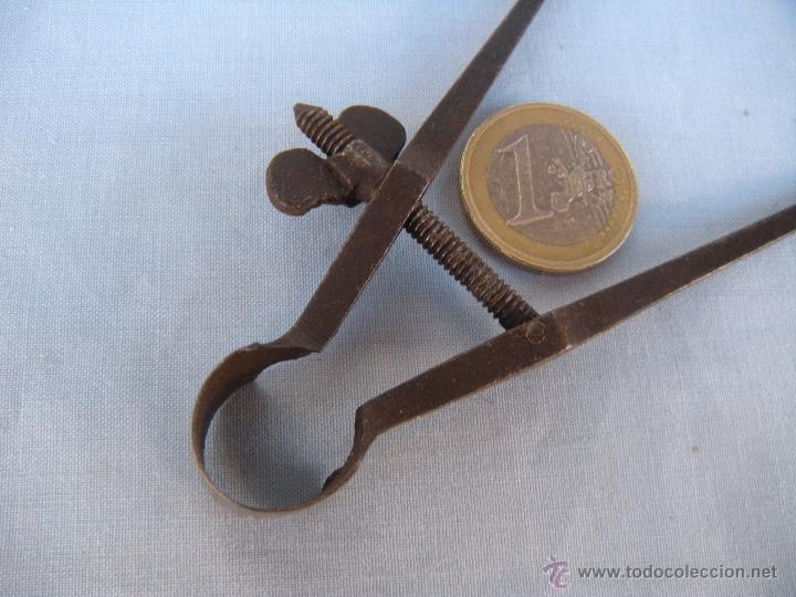 Antig&uuml;edades: COMP&Aacute;S DE FORJA S. XIX - Foto 3