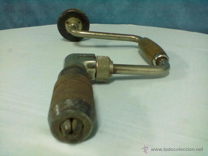 Antig&uuml;edades: TALADRO DE MANO BERBIQUI CARPINTERO - Foto 3