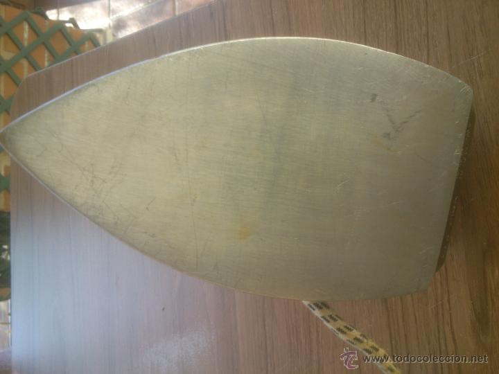 Antig&uuml;edades: ANTIGUA PLANCHA - UFESA - Foto 3