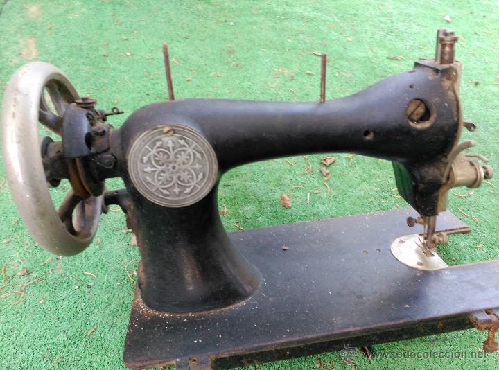 Antig&uuml;edades: MAQUINA DE COSER WERTHEIM - Foto 1