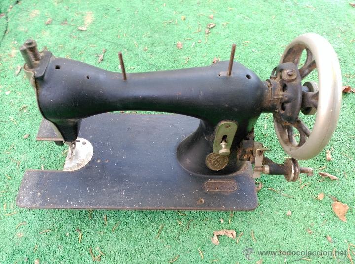 Antig&uuml;edades: MAQUINA DE COSER WERTHEIM - Foto 2