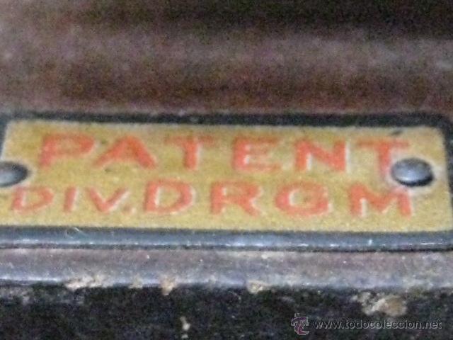 Antig&uuml;edades: LINTERNA MAGICA Y PROYECTOR DE CINE BING, NUREMBERG, PPIOS 1900 - Foto 3
