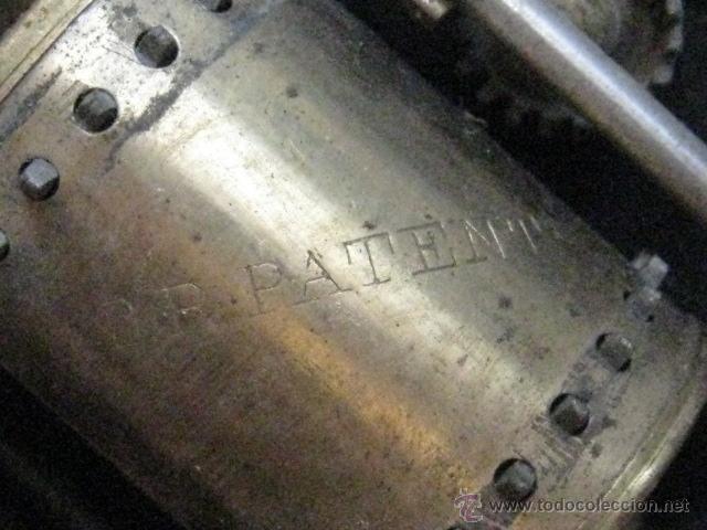 Antig&uuml;edades: LINTERNA MAGICA Y PROYECTOR DE CINE BING, NUREMBERG, PPIOS 1900 - Foto 4