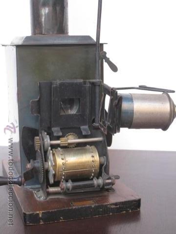 Antig&uuml;edades: LINTERNA MAGICA Y PROYECTOR DE CINE BING, NUREMBERG, PPIOS 1900 - Foto 5