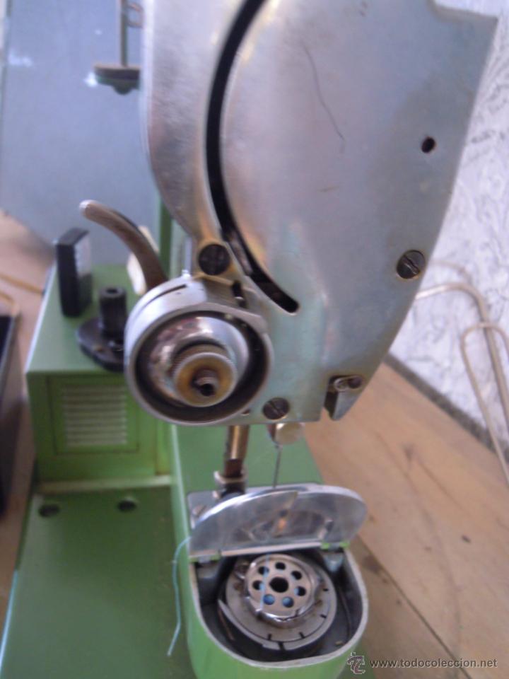 Antig&uuml;edades: M&Aacute;QUINA COSER ELNA. COMPLETA.NO FUNCIONA - Foto 4
