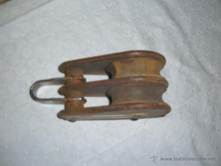 Antig&uuml;edades: Polea de Barco doble marca H.Y.E Inglaterra largo 11 cm - Foto 1