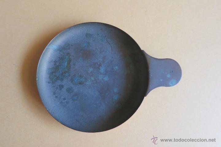 Antig&uuml;edades: plato de balanza de 7 centimetros - Foto 1