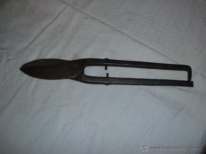 Antig&uuml;edades: Tijeras para corte de Chapa 37,5cm - Foto 1