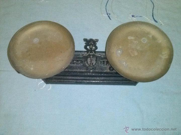 Antig&uuml;edades: antigua balanza - Foto 2