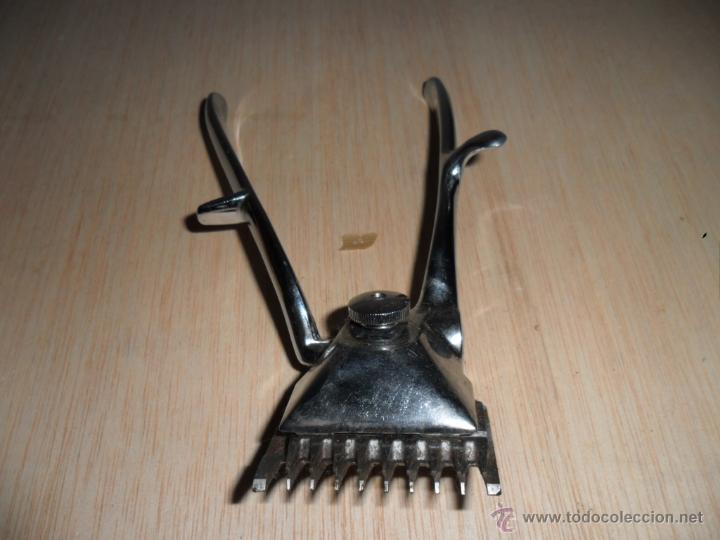 Antig&uuml;edades: MAQUINILLA DE PELO MANUAL PARA PERROS - Foto 2