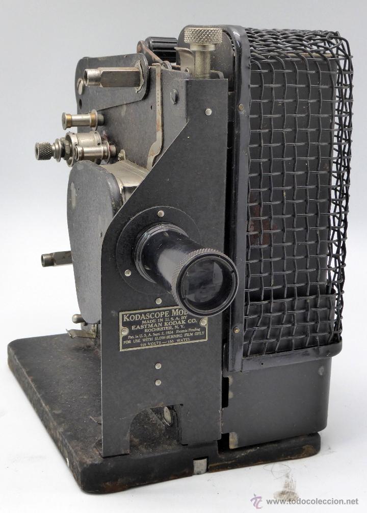 Projecteur Ancien KODASCOPE Model C – Pour Pièces Détachées