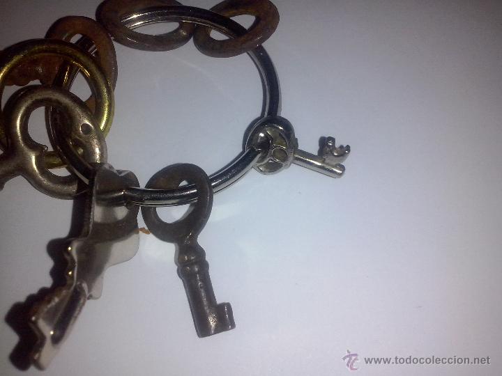 Antig&uuml;edades: Lote 8 llaves - Foto 3