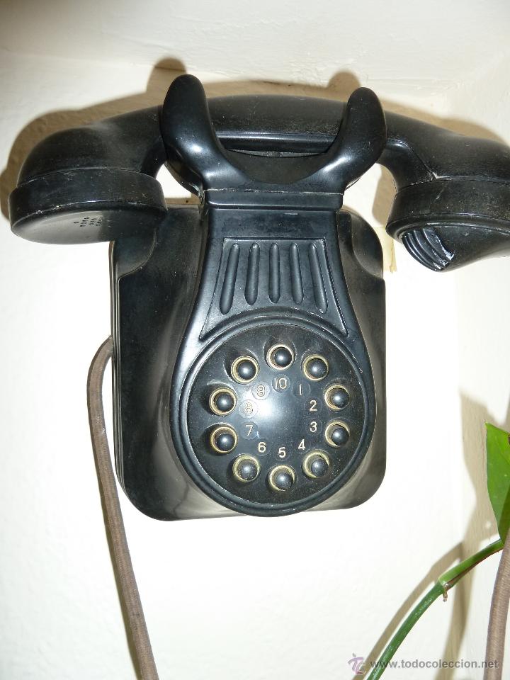 Tel&eacute;fonos: Raro telefono pared baquelita - Foto 2