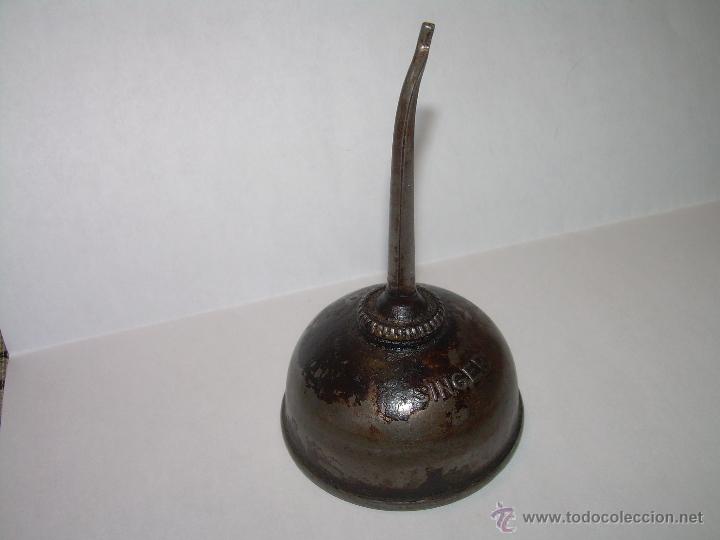Antig&uuml;edades: ANTIGUA ACEITERA SINGER. - Foto 3