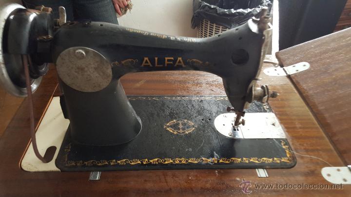 Antig&uuml;edades: m&aacute;quina de coser alfa SUPER PRECIO - Foto 3