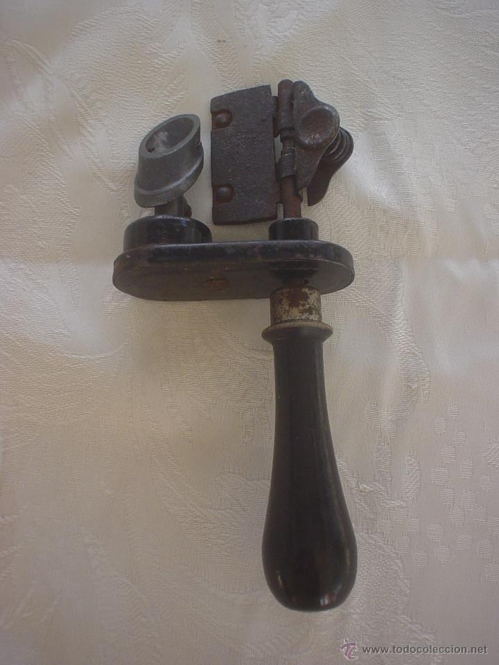 Antig&uuml;edades: AFILADOR CUCHILLAS TARANTELLA - Foto 1