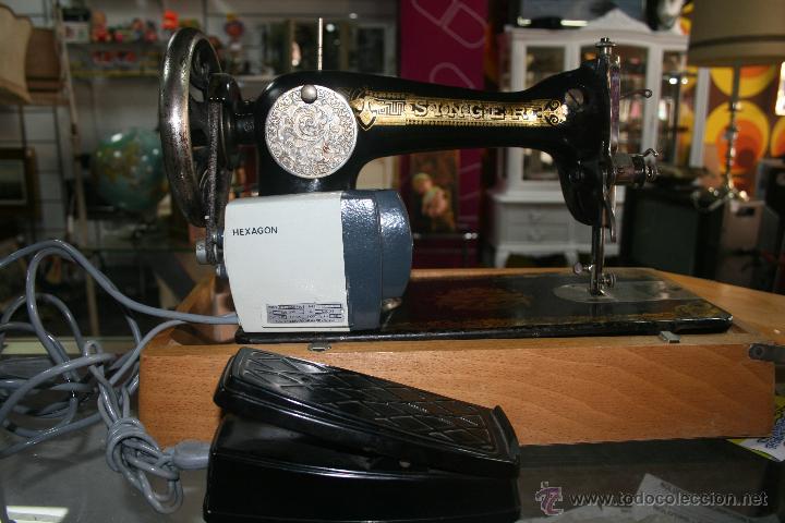 Antig&uuml;edades: M&Aacute;QUINA DE COSER SINGER - Foto 4