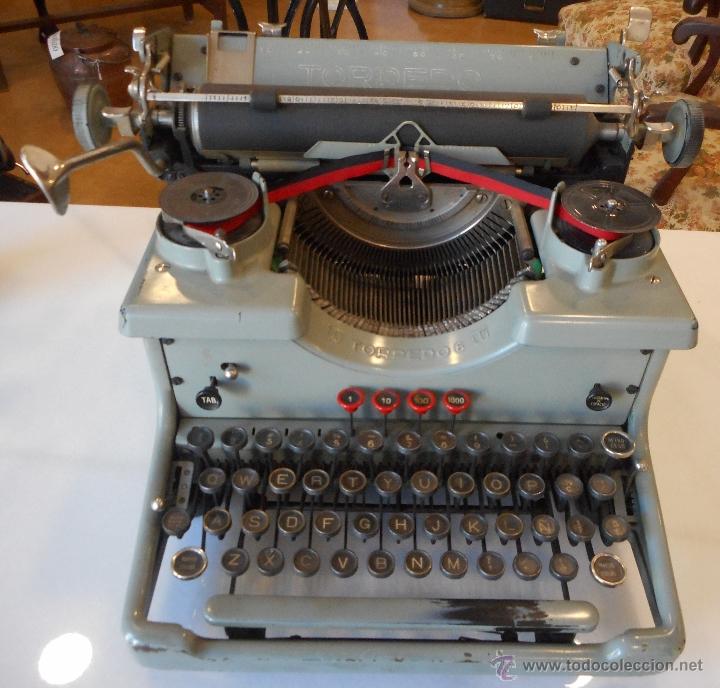 Antig&uuml;edades: M&aacute;quina de escribir Torpedo - Foto 1