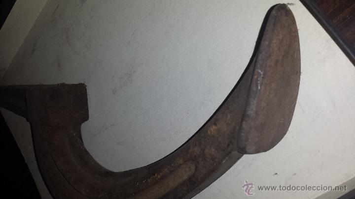 Antig&uuml;edades: UTENSILIO DE ZAPATERO - Foto 4