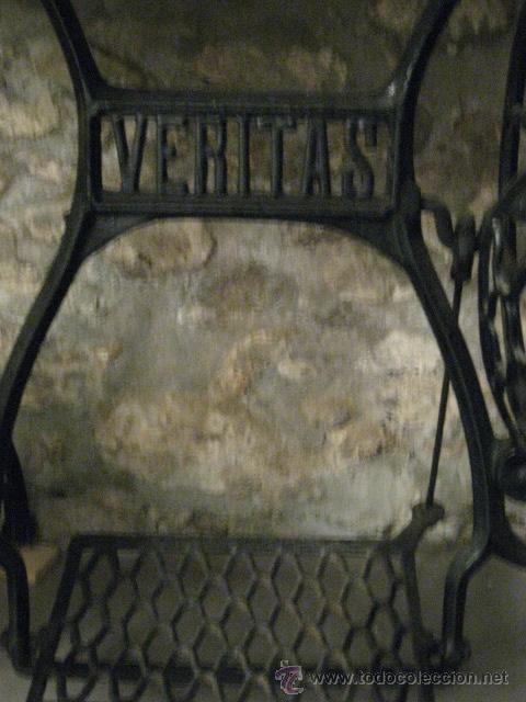 Antig&uuml;edades: MAQUINA DE COSER VERITAS - Foto 7
