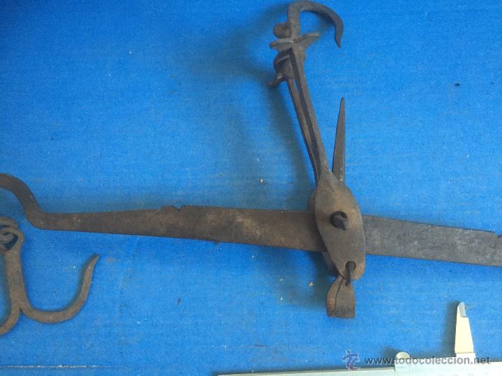 Antig&uuml;edades: romana completa de forja circla 1850 - Foto 1