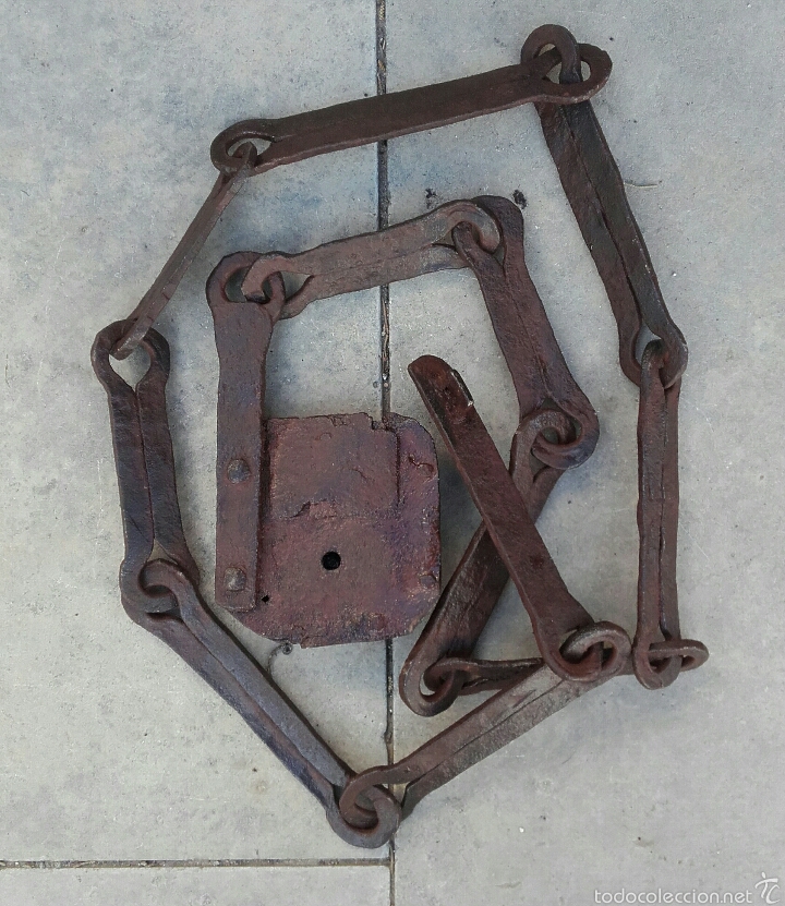 Antig&uuml;edades: Cadena con candado S. XVII - Foto 2