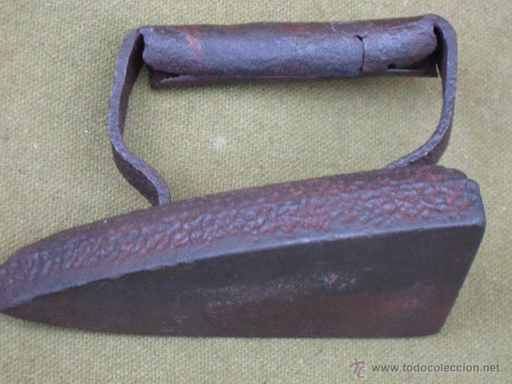 Antig&uuml;edades: PLANCHA ANTIGUA EN HIERRO MACIZO. NUM. 5 - CON MARCA. - Foto 3
